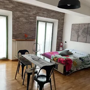  Appartamento Finestra Sul Centro Storico